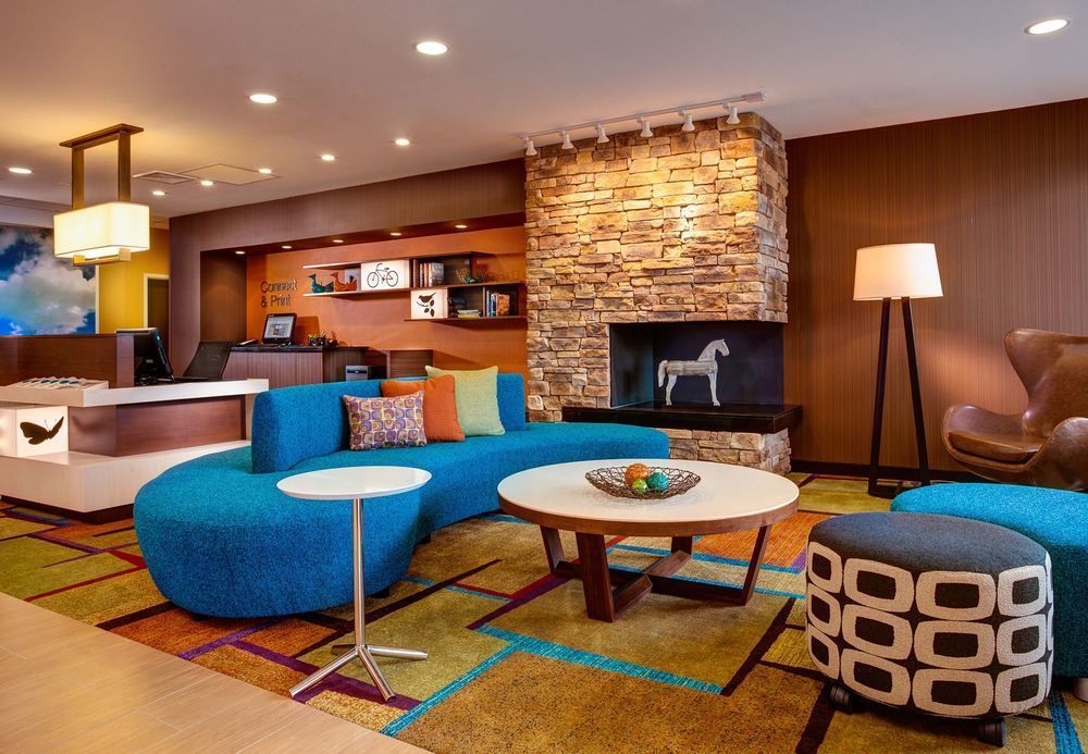 Hotel Fairfield & Worth Downtown/convention Center 3*